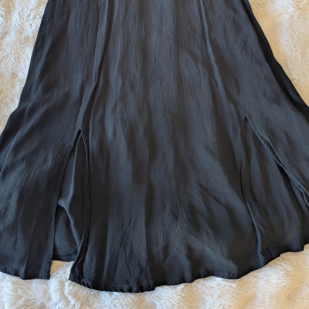 2/$20 Topshop Black A-Line Dress - Picture 5 of 5